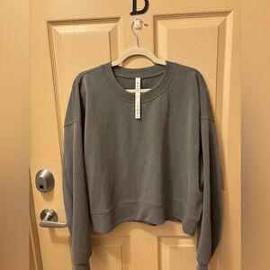 Lululemon Perfectly Oversized Gray Cropped Crewneck women’s sz 10